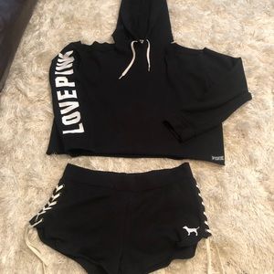 vs pink Super rare hard to find set size large FINAL Markdown NO other OFFERS!